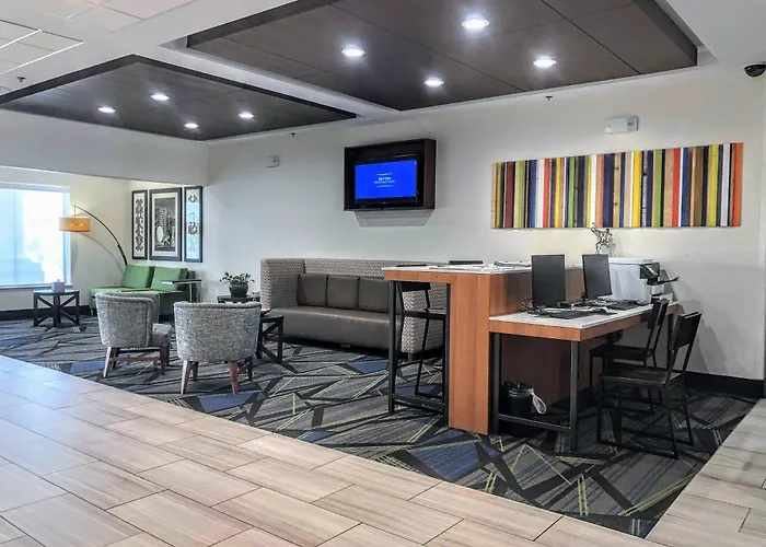 Holiday Inn Express Hotel & Suites Hearne, An Ihg Hotel